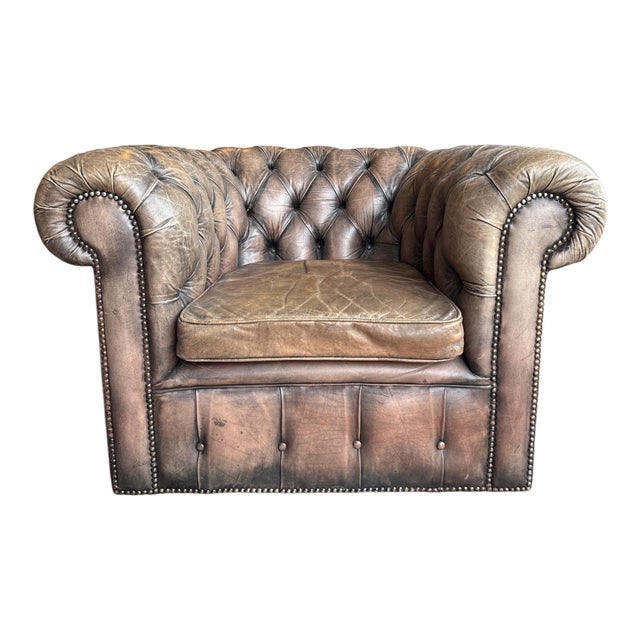 Chesterfield 3-Seater Sofa and Club Chair in Leather, Set of 2 For Sale - Image 6 of 11
