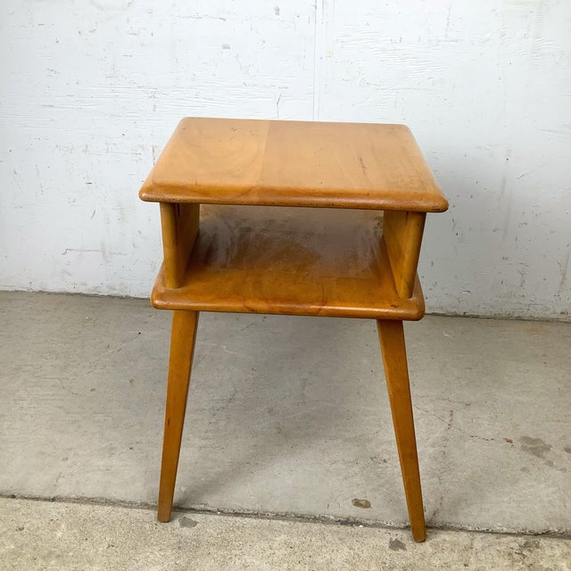Mid-Century Modern Heywood-Wakefield Modern Birch Magazine Table in Wheat Finish For Sale - Image 3 of 12