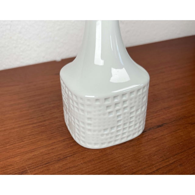 Vintage German Porcelain Vase by Hans Achtziger for Hutschenreuther, 1970s For Sale - Image 9 of 14