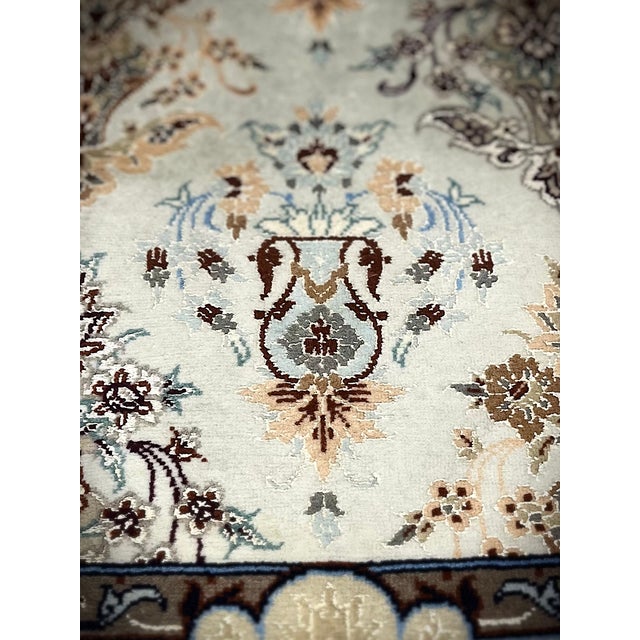 Early 21st Century Isfahan Rug 2’8" X 7’3” For Sale In New York - Image 6 of 7