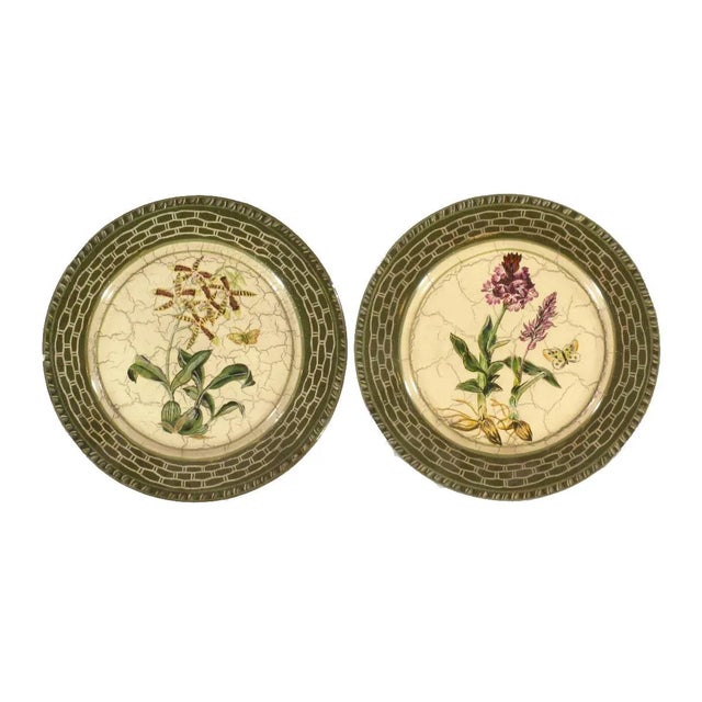 French Late 20th Century Vintage Plates - a Pair For Sale - Image 3 of 3