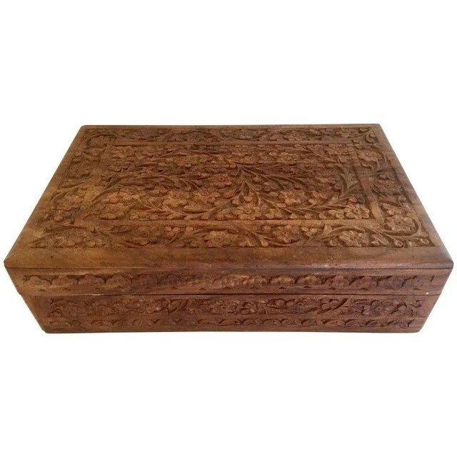 Early 20th Century Anglo Raj Hand-Carved Wooden Decorative Jewelry Box For Sale - Image 13 of 13