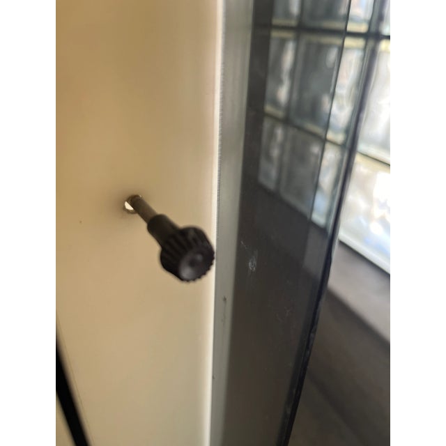 1970s Mid-Century Modern Smoked Lucite Tower Table Lamp For Sale - Image 11 of 12