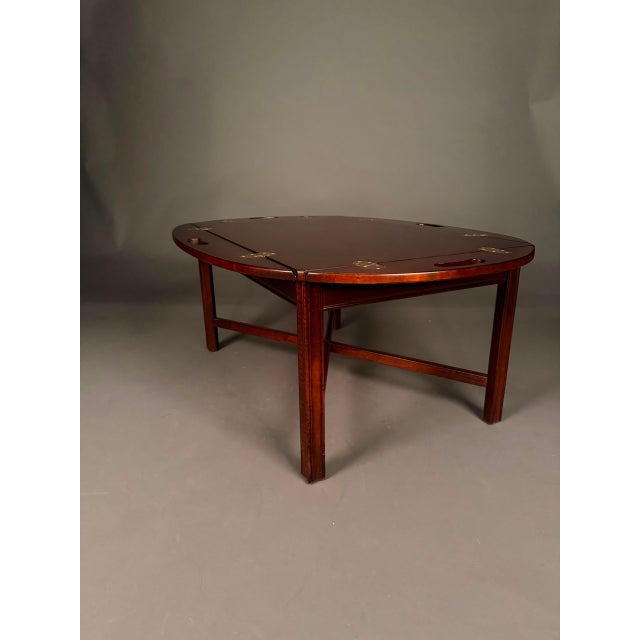 1980s Vintage English Mahogany Butler’s Drop-Leaf Tray Coffee Table With Brass Hinges For Sale - Image 5 of 18