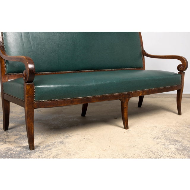 Early 19th Century French Empire Walnut Sofa in Forest Green For Sale - Image 15 of 18