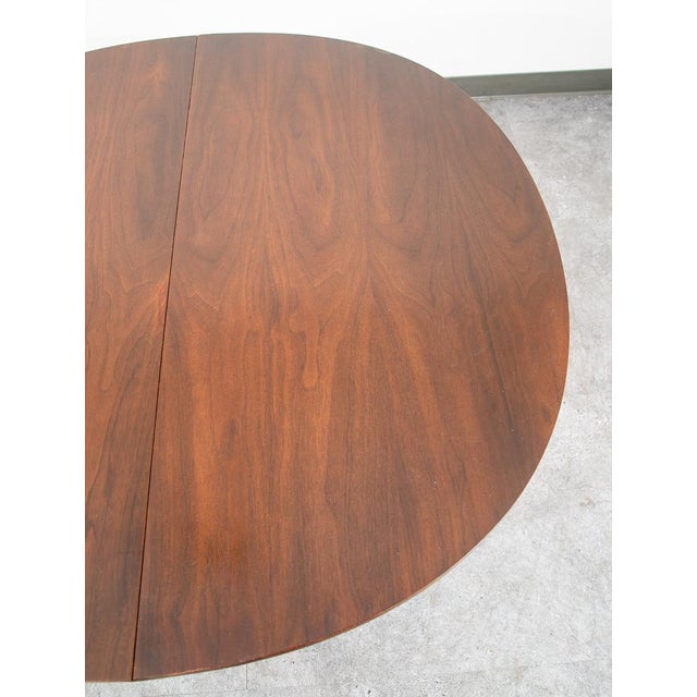 Wood Mid Century Modern Dining Table Round Oval Drexel Declaration Round Kipp Stewart Leaf For Sale - Image 7 of 12