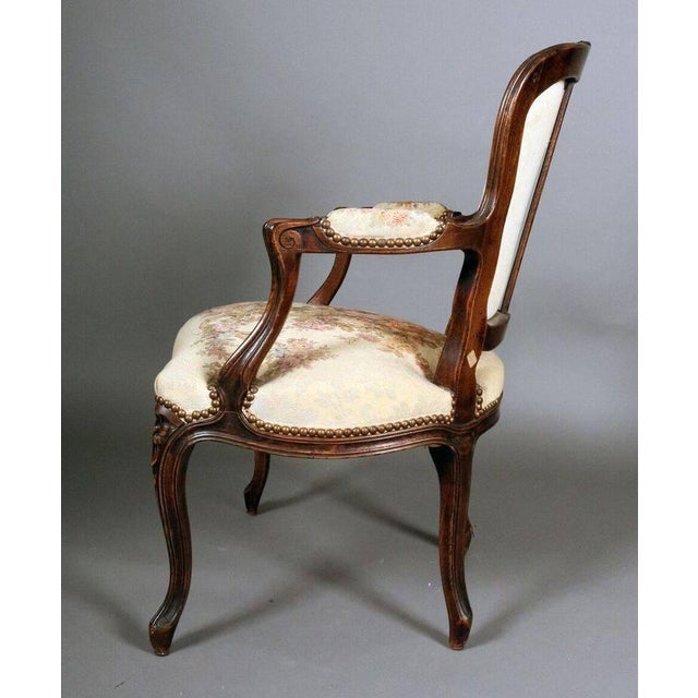 18th Century French Louis XIV Carved Beech Wood Fauteuil Chair With