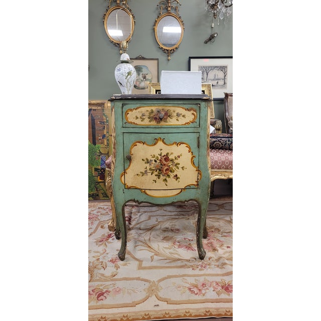 Italian Vintage 1940s Hand Painted Stand For Sale - Image 10 of 10