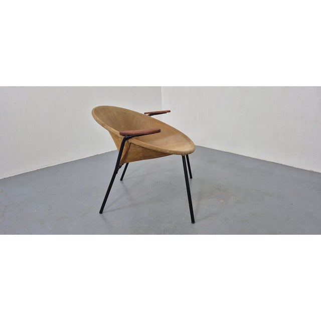 1950s Sueded Balloon Chair by Hans Olsen for Lea Furniture, Denmark, 1950s For Sale - Image 5 of 18