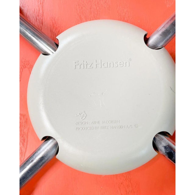 Model 3101 The Ant Chairs by Arne Jacobsen for Fritz Hansen, 1970s, Set of 6 For Sale - Image 6 of 7