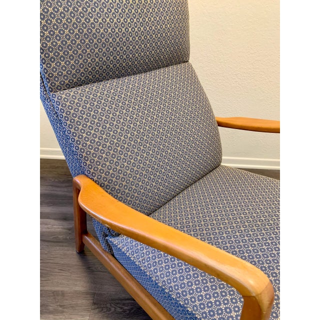 Mid Century Modern Dux Lounge Chair and Ottoman Set - Folke Ohlsson For Sale - Image 12 of 13