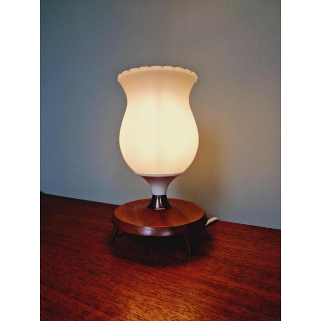 Opaline Glass Tripoid Table Lamp, 1960s For Sale - Image 4 of 17