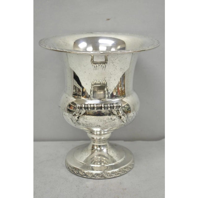 Vintage Wm Rogers "Spring Flower" Silver Plated Champagne Chiller Bar Ice Bucket For Sale In Philadelphia - Image 6 of 18