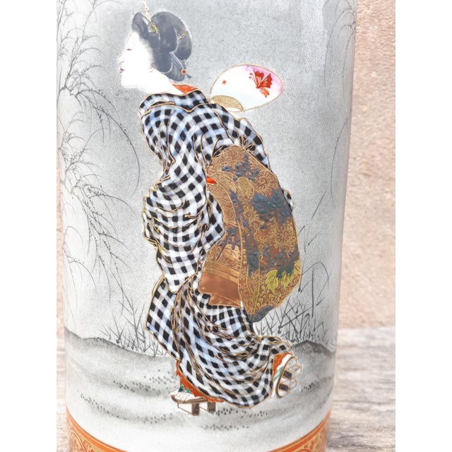 Meiji Kutani Porcelain Vase, Japan, 1890s For Sale - Image 6 of 14