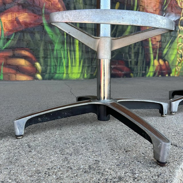 Metal Set of 4 ChromCraft Swivel Bar Stools For Sale - Image 7 of 12