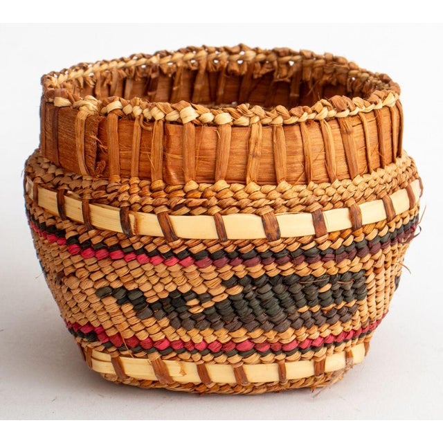 Mid 20th Century Native American Woven Baskets, 2 For Sale - Image 5 of 8