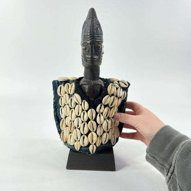 Off-white Early 20th Century Yoruba Ibeji Figure with Cowrie Shell Vest on Custom Base Nigeria For Sale - Image 8 of 9