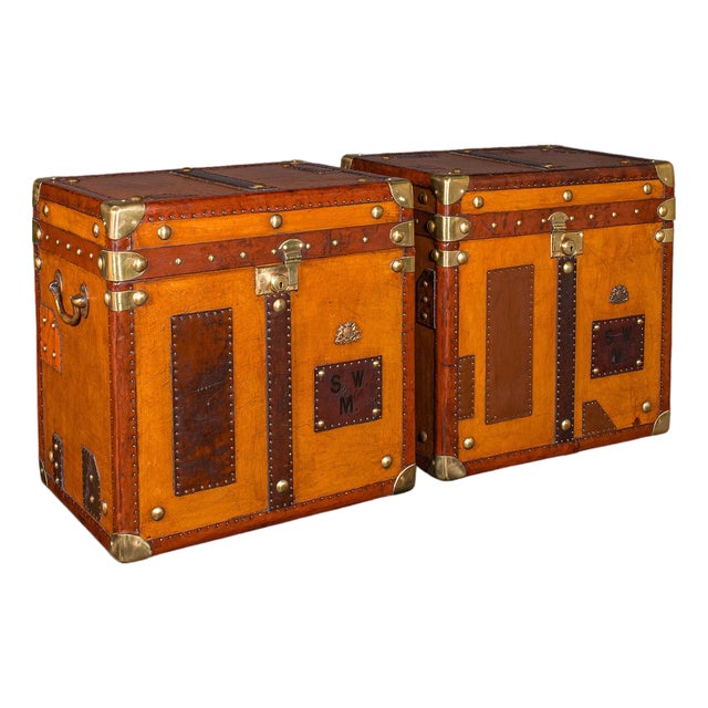 Pair of Late Vintage Luggage Cases, English Leather, Trunk, Nightstand, Campaign For Sale