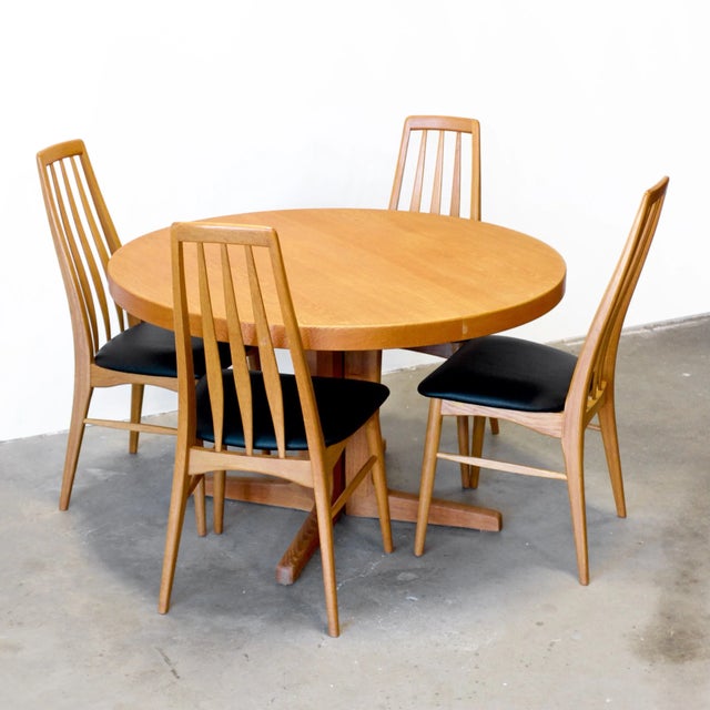 Skovby Møbelfabrik Round Danish Teak Dining Table For Sale - Image 14 of 15