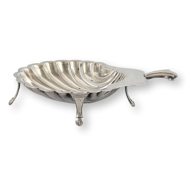 English Walker & Hall Silverplate Clam Shell Coin Dish For Sale - Image 3 of 5