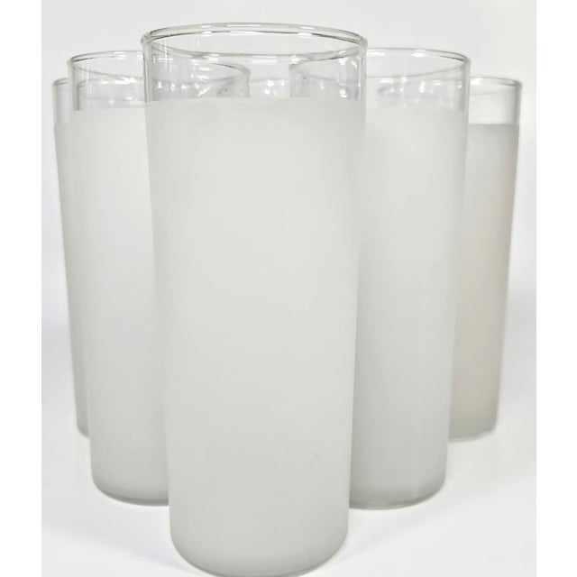Tall, slim Tom Collins glasses are ready for all of it. Serve, display whatever you want.