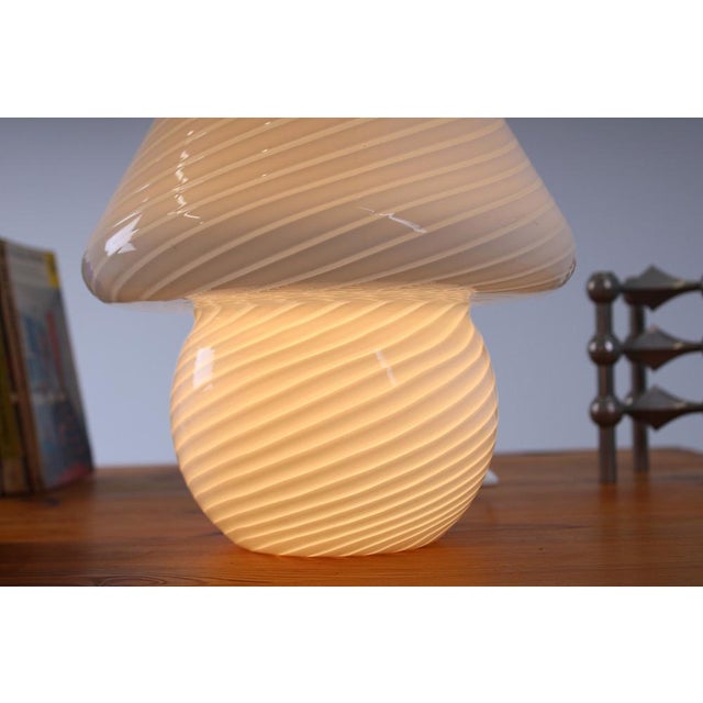 Glass Mushroom Swirl Table Lamp in Murano Glass, 1970s For Sale - Image 4 of 15
