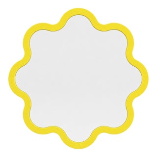 Contemporary Sculptural Wall Mirror – Hvyli Round 70 Medium by Oitoproducts For Sale
