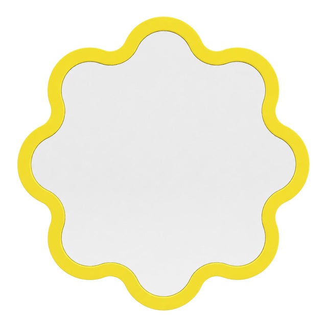 Contemporary Sculptural Wall Mirror – Hvyli Round 70 Medium by Oitoproducts For Sale
