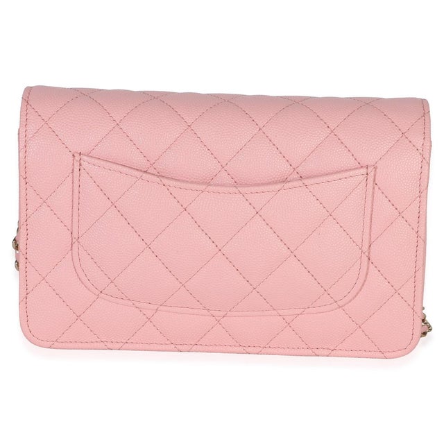 Chanel Pink Quilted Caviar Wallet On Chain For Sale - Image 4 of 8
