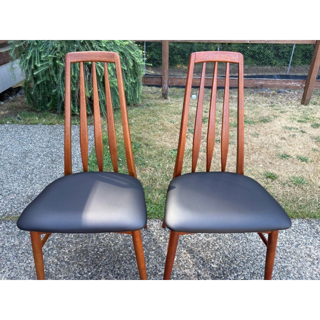 1960s Danish Modern Eva Chairs in Teak by Niels Koefoed, Set of 2 For Sale In Seattle - Image 6 of 9