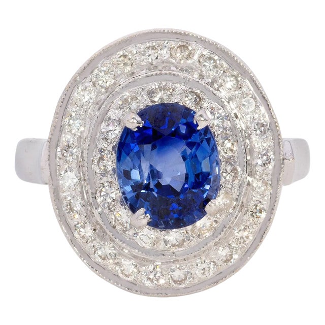 3.20 Carat Blue Sapphire Diamond Cluster Ring in 18k Gold, Size 7.5 For Sale