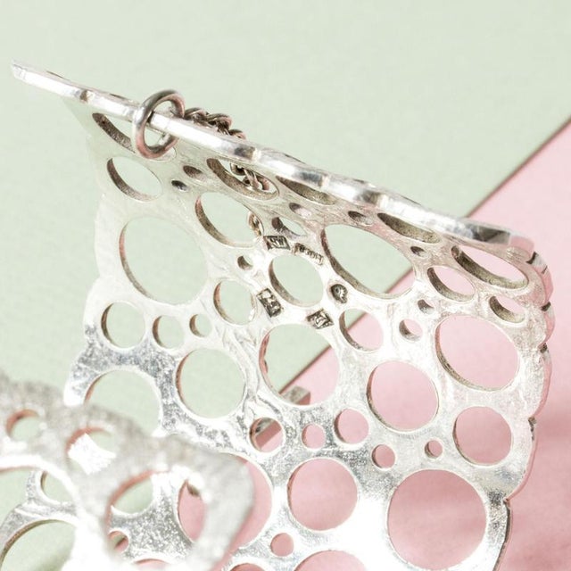 Metal Silver Pitsi Cuff by Liisa Vitali for Nesto, 1971 For Sale - Image 7 of 8