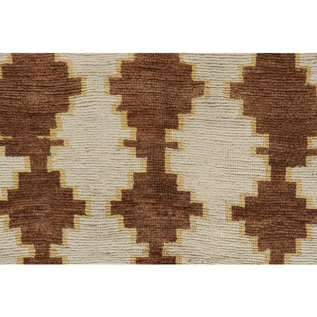 1950s Vintage Qashqai Persian Gabbeh Rug in Beige With Brown Pattern by Rug & Kilim For Sale In New York - Image 6 of 8