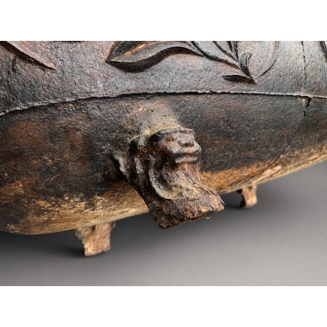 19th Century Chinese Cast Iron Bath Tub or Substantial Jardinière For Sale - Image 15 of 16
