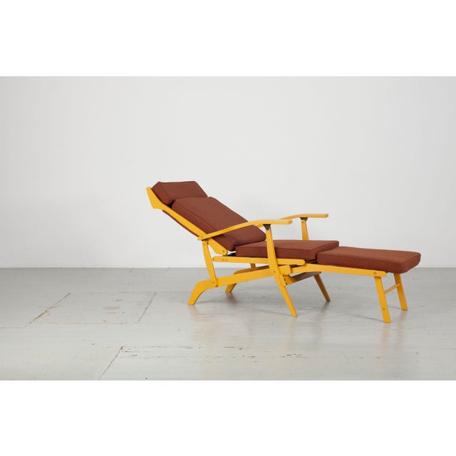 Wood Yellow Lacquered Folding Deck Chair with Cushion, Italy, 1950s For Sale - Image 7 of 18