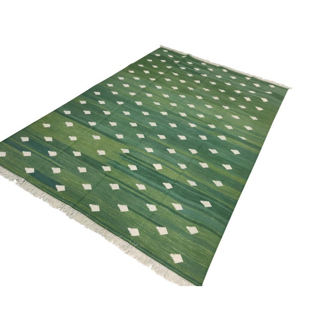 Mid-Century Modern Handmade Cotton Fleur Rug, Green and White - 12'x15' For Sale - Image 3 of 10