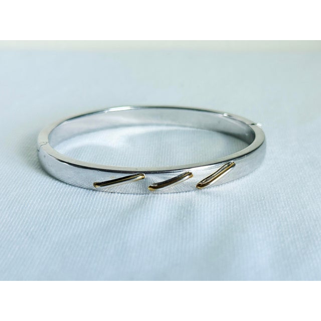 Vintage Italian 925 Sterling Silver Bypass Hinged Bangle Bracelet Italy Modern Sculptural Design For Sale - Image 12 of 14