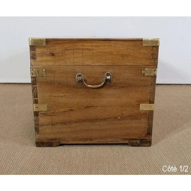 End of 19th Century Camphor and Blond Mahogany Travel Trunk For Sale - Image 10 of 18