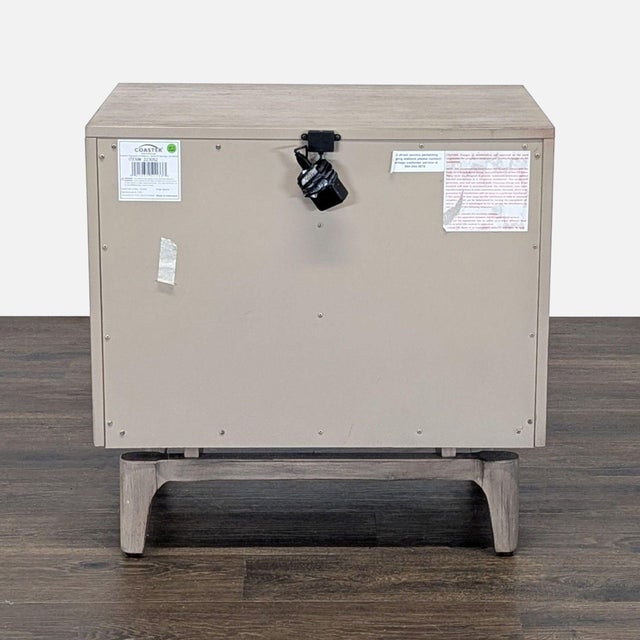 Coaster Vanowen Nightstand For Sale In San Francisco - Image 6 of 10