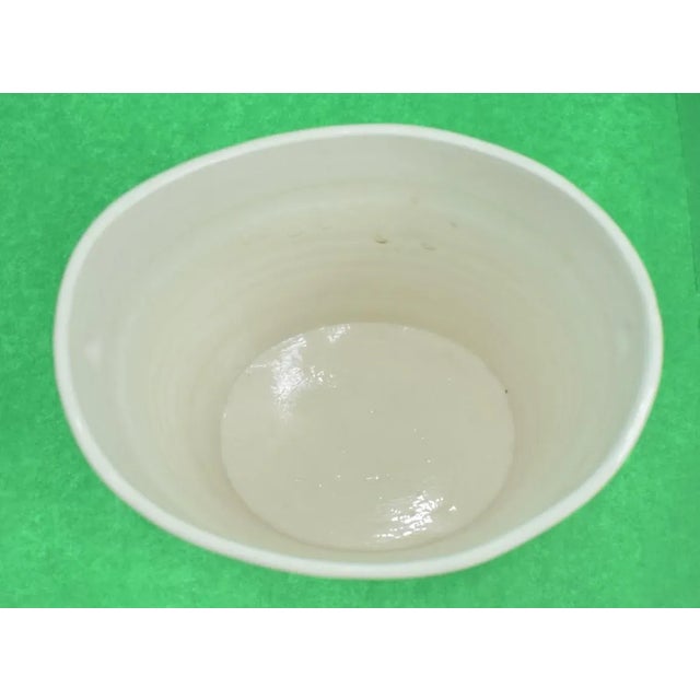 French 19th C. Porcelaine Cachepot For Sale - Image 4 of 5