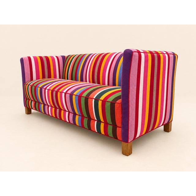 Danish Sofa in Hamaca Rojo Fabric by Angelo Donghia, 1960s, Svenskt Tenn For Sale - Image 10 of 14