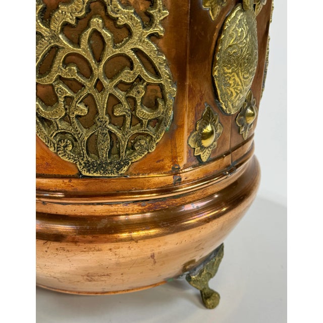 Antique 19th Century Copper and Brass Coal Scuttle or Planter For Sale - Image 9 of 11