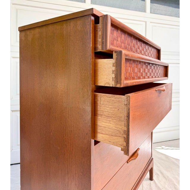 Mid-Century Walnut Highboy Dresser Attributed to Lane With Woven Basketweave Drawers For Sale In Los Angeles - Image 6 of 14