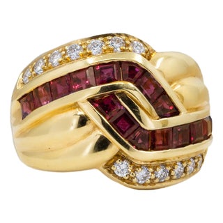 Late 20th Century 18k Ruby Ring, Size 5 For Sale