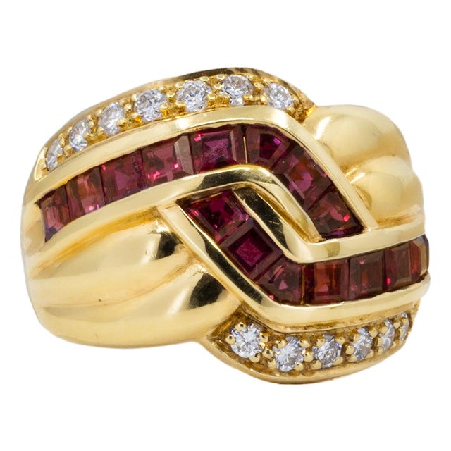 Late 20th Century 18k Ruby Ring, Size 5 For Sale