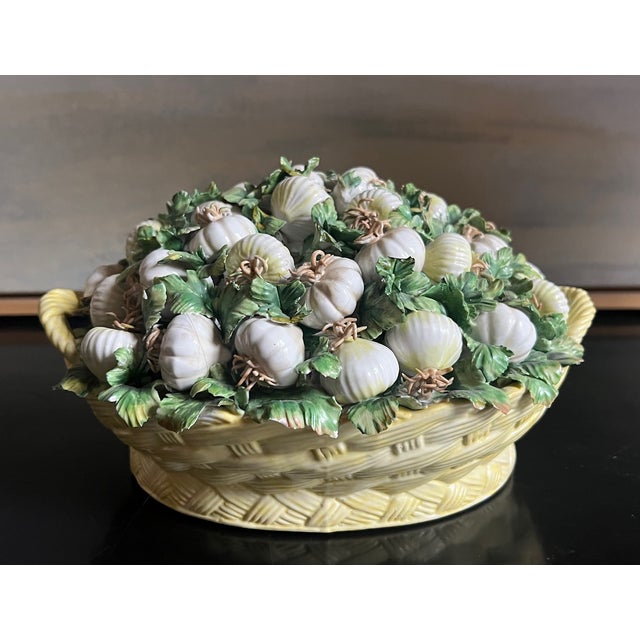 Ceramic Mid Century Mottahedeh Ceramic Basket of Garlic For Sale - Image 7 of 14