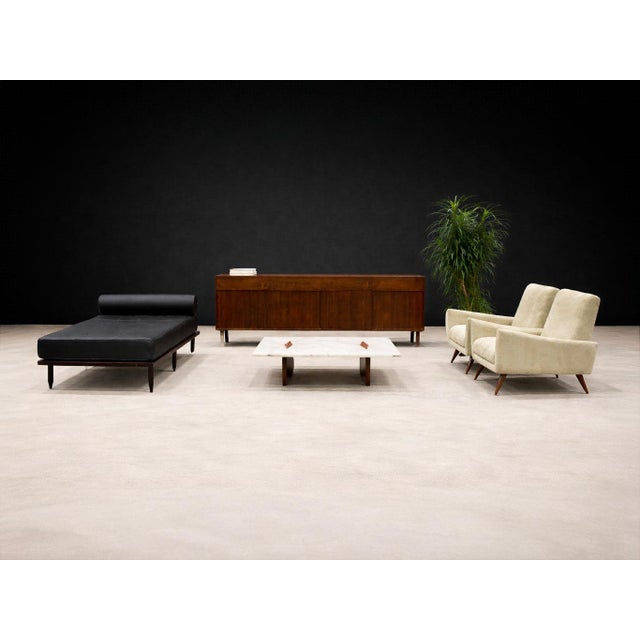 The Limestone coffee table exemplifies the intellectual rigor and material experimentation that defined Jorge Zalszupin’s...