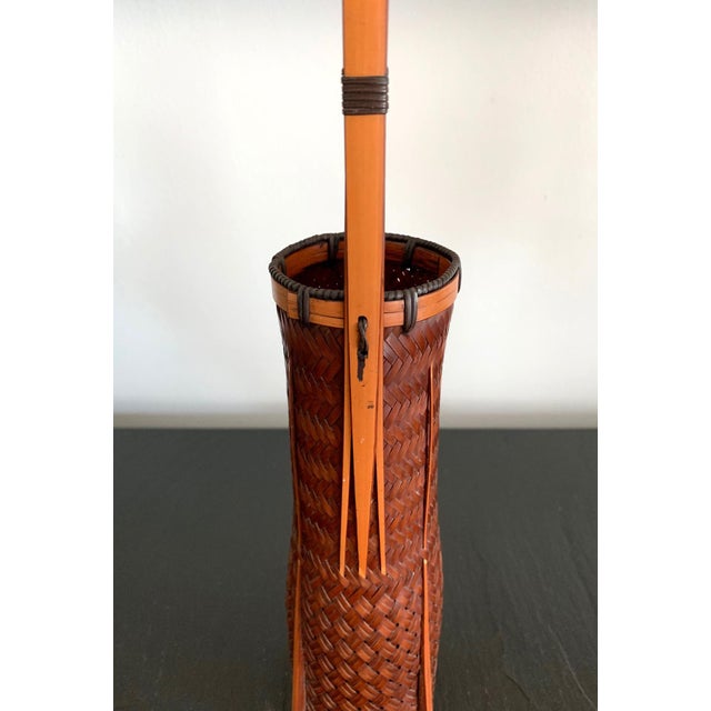 Early 20th Century Elegant Japanese Lacquered Ikebana Bamboo Basket For Sale - Image 5 of 15