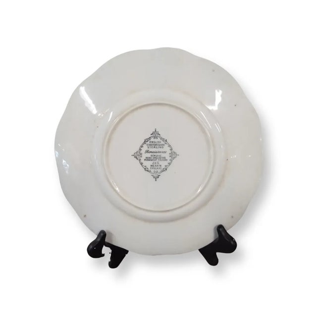 Art Nouveau J G Meakin Sterling Renassance Dinner Plates- Set of 12 For Sale - Image 3 of 4