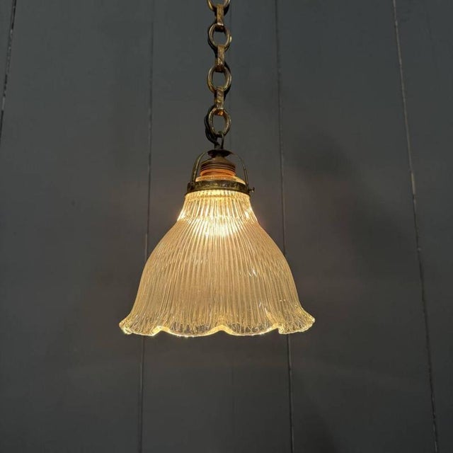 Small Pressed Glass Pendant Lamp with Chain and Ceiling Rose from Holophane, 1930s For Sale - Image 6 of 18